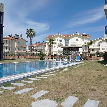 Sleeps 8, Duplex With Shared Pool - Awz 240 * بيليك