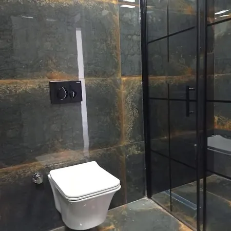 Sleeps 8, Duplex With Shared Pool - Awz 240 بيليك