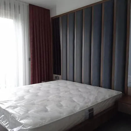 Sleeps 8, Duplex With Shared Pool - Awz 240 شقة *